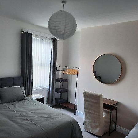 Seacliff Road Luxury Apartments Бангор Екстер'єр фото